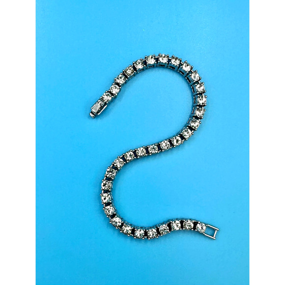 Tennis Bracelet 8" - Picture 5 of 15